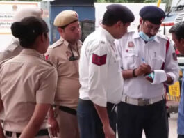 दिल्ली में पुराने वाहनों पर सख्ती शुरू, दो मोटरसाइकिलें जब्त, स्क्रैप को सौंपेगी पुलिस