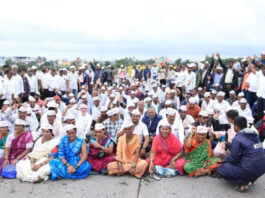 शक्तिपीठ एक्सप्रेसवे के भूमि सर्वेक्षण के खिलाफ किसानों का जोरदार प्रदर्शन, उपजाऊ जमीन बचाने की मांग तेज