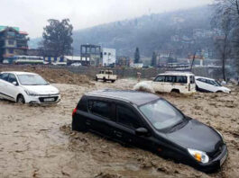 हिमाचल प्रदेश में भारी बारिश से तबाही: 37 की मौत, ₹400 करोड़ की संपत्ति नुकसान