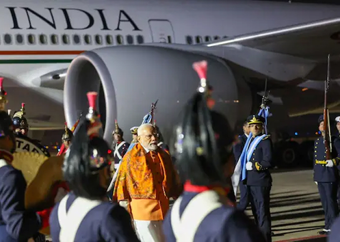 57 साल बाद ऐतिहासिक दौरा: पीएम मोदी अर्जेंटीना पहुंचे, राष्ट्रपति मिलेई से करेंगे अहम मुलाकात