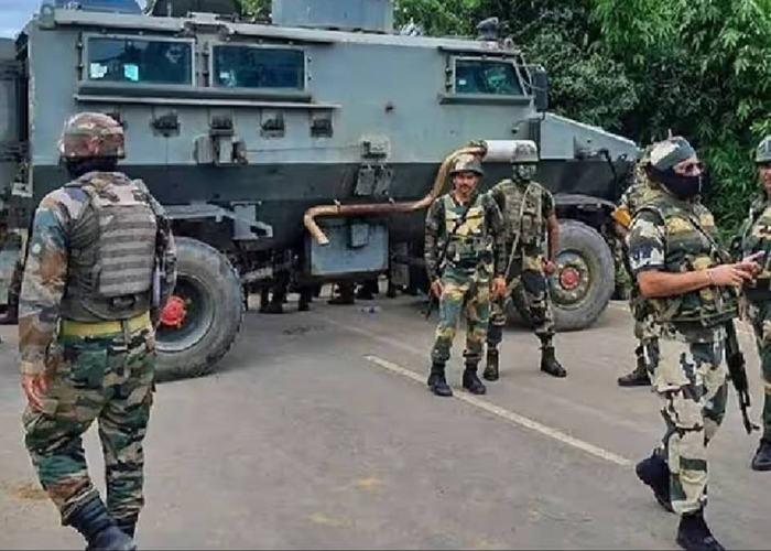 हिंसा से जूझ रहे मणिपुर में बड़ी कामयाबी: पांच उग्रवादी गिरफ्तार, साजिशों का खुलासा