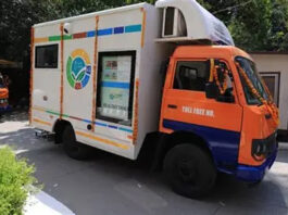 कांवड़ यात्रा से पहले सड़कों पर उतरी FSDA की मोबाइल फूड टेस्टिंग वैन, खाने की गुणवत्ता पर रहेगी पैनी नजर
