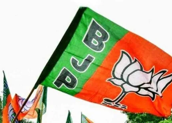 उत्तर प्रदेश बीजेपी अध्यक्ष की दौड़ तेज़: पूर्व डिप्टी सीएम समेत छह नामों पर मंथन, जल्द होगा बड़ा ऐलान