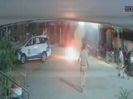 तेलंगाना: शराब के नशे में पकड़े जाने पर युवक ने थाने में खुद को लगाई आग, हालत गंभीर
