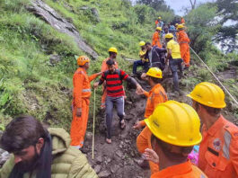 केदारनाथ यात्रा 2025: एनडीआरएफ-एसडीआरएफ ने बचाई 800 श्रद्धालुओं की जान, 200 ने किए सुरक्षित दर्शन