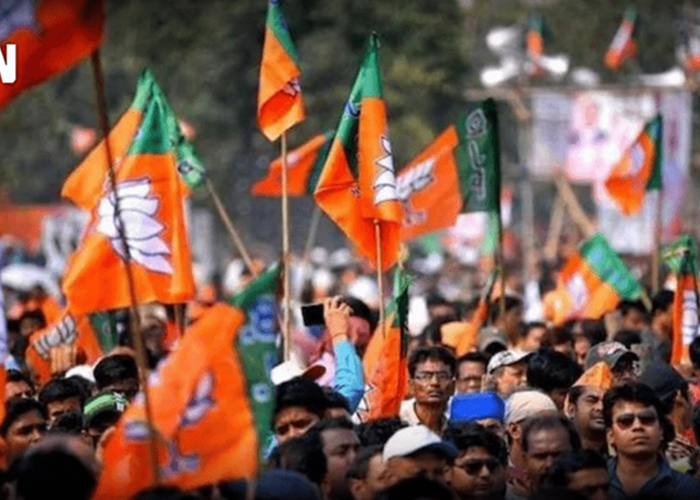 मालेगांव विस्फोट फैसले के बाद बीजेपी का वार: 'मोदी के उदय को रोकने कांग्रेस ने गढ़ी थी हिंदू आतंक की कहानी', राहुल गांधी पर सीधा निशाना