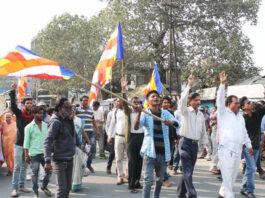 पुणे हिंसा: व्हाट्सएप स्टेटस बना बवाल की वजह, धार्मिक स्थल पर हमला और तोड़फोड़