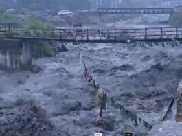 हिमाचल से राजस्थान तक बाढ़ का कहर: जलप्रलय में फंसे सैकड़ों, सेना और SDRF ने संभाला मोर्चा