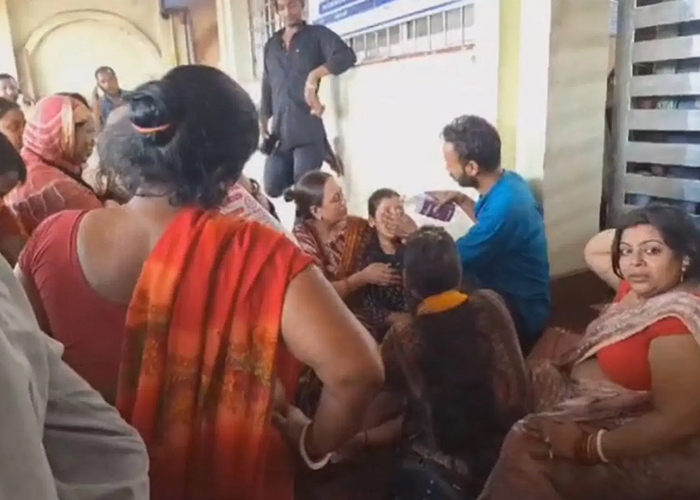 हरिद्वार में प्रसव के दौरान दो महिलाओं की मौत: परिजनों का अस्पताल में हंगामा, डॉक्टरों पर लापरवाही का गंभीर आरोप