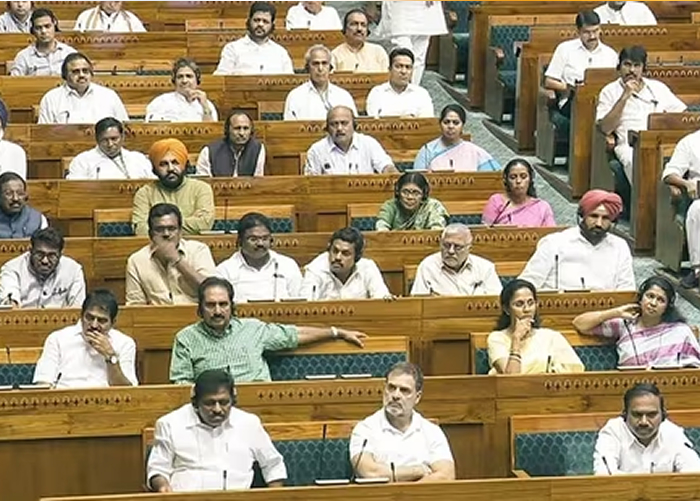 संसद मानसून सत्र LIVE: NDA ने 'ऑपरेशन सिंदूर' पर सेना और पीएम मोदी की नेतृत्व क्षमता को सराहा, प्रस्ताव पारित