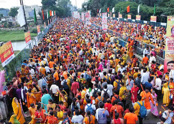 श्रद्धा की जगह बना डर का मंजर: कुबेरेश्वर धाम कांवड़ यात्रा में 6 श्रद्धालुओं की मौत