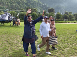 उत्तरकाशी बादल फटने में फंसे 10 गुजरात तीर्थयात्रियों को सेना ने सुरक्षित बचाया