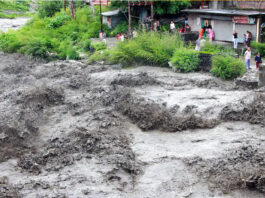 हिमाचल प्रदेश के कुल्लू में जोरदार बादल फटना, कहीं कोई जान-माल की नुकसान की खबर नहीं!