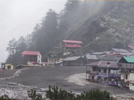 उत्तराखंड पुलिस ने धराली बादल फटना त्रासदी पर आपत्तिजनक पोस्ट करने वाले 3 लोगों के खिलाफ मामला दर्ज किया!