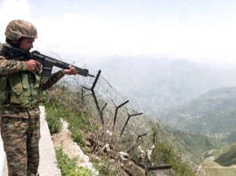 किश्तवाड़ में आतंकियों के खिलाफ सुरक्षा बलों का ऑपरेशन दूसरे दिन में, जंगलों में सर्च अभियान तेज