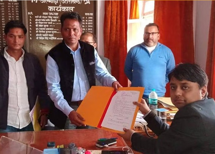 उत्तराखंड: जिला पंचायत अध्यक्ष और ब्लॉक प्रमुख पद के लिए आज नामांकन, मतदान 14 को तय—बड़ी राजनीतिक लड़ाई होने वाली