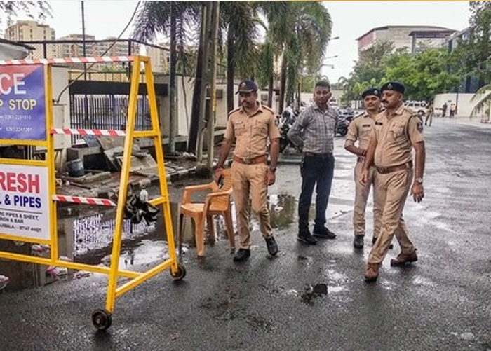 महाराष्ट्र सरकार ने 15,000 पुलिसकर्मियों की भर्ती को दी मंजूरी, सुरक्षा व्यवस्था होगी मजबूत