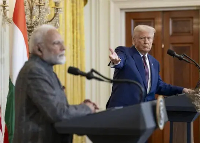 अलास्का वार्ता विफल हुई तो अमेरिका ने भारत पर अधिक शुल्क और प्रतिबंध की चेतावनी दी