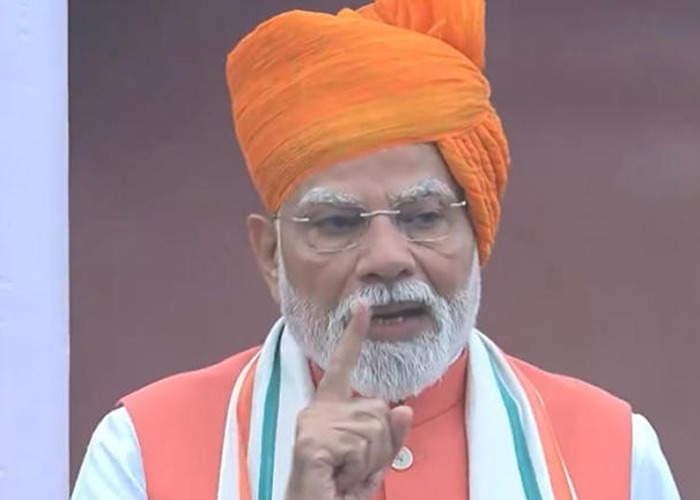 अमेरिका संग व्यापार तनाव के बीच पीएम मोदी का किसानों के लिए बड़ा संदेश, लाल किले से की खास अपील