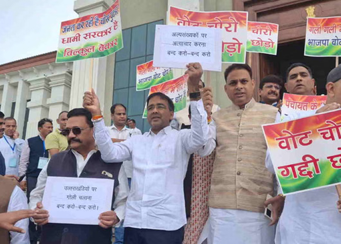 उत्तराखंड मानसून सत्र में बवाल: विपक्ष का हंगामा, टूटी मेज़-कुर्सियां और फटे कागज़