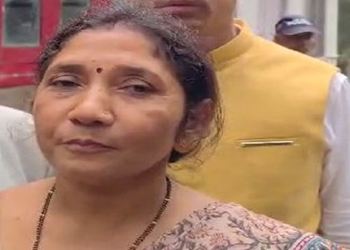 नैनीताल जिला पंचायत चुनाव: विवादों पर विराम, भाजपा की दीपा अध्यक्ष बनीं, कांग्रेस की देवकी उपाध्यक्ष