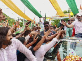 वोट अधिकार यात्रा: राहुल गांधी के काफिले ने पुलिसकर्मी को कुचला, वायरल हुआ डरावना वीडियो