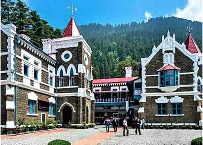 उत्तराखंड में न्यायपालिका में बड़ा फेरबदल: हाईकोर्ट के आदेश पर कई जजों का तबादला, नोटिफिकेशन जारी