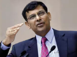 भारत के लिए 'जागो संकेत': पूर्व RBI गवर्नर रघुराम राजन ने दी चेतावनी, रूसी तेल पर बढ़ती निर्भरता और अमेरिकी टैरिफ से खतरा