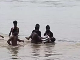 धनबाद हादसा: दामोदर नदी में स्नान करती 5 बच्चियां डूबीं, एक की मौत, एक की तलाश जारी