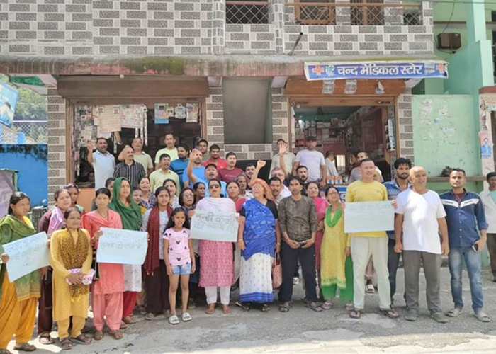 उत्तराखंड में मासूम की दर्दनाक मौत: ‘हमारी बच्ची पैरों से चलकर गई थी, लौटकर आई तो लाश बनकर’ – ताऊ के आंसुओं ने सबको रुला दिया