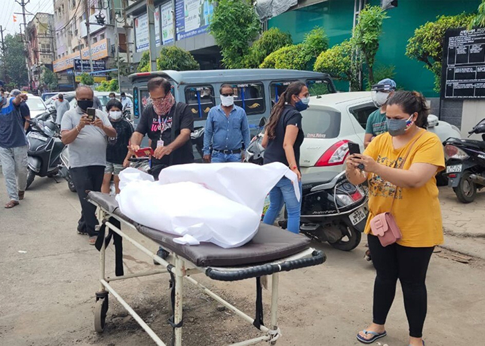 इंदौर अस्पताल में चूहों का हमला: नवजात बच्चों पर काट, मौतें; राहुल गांधी ने राज्य सरकार को घेरा