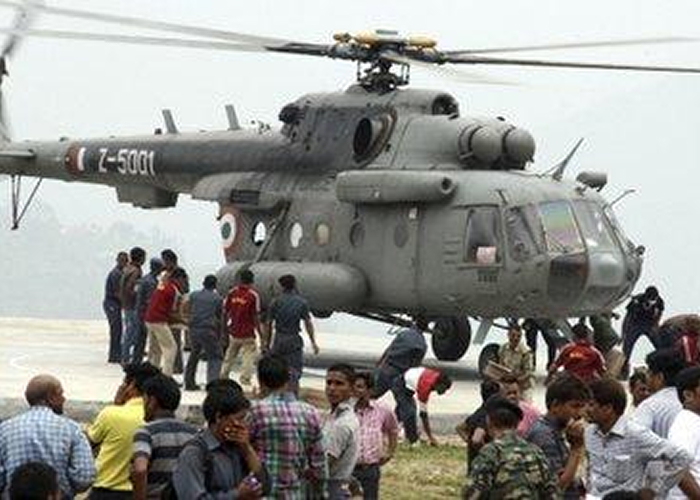 बाढ़ प्रभावित उधमपुर में भारतीय वायु सेना का मानवता मिशन: हेलिकॉप्टर ने पहुँचाए 5.9 टन राहत सामग्री