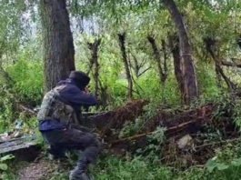 कुलगाम एनकाउंटर दूसरा दिन: अब तक 2 जवान और 2 आतंकवादी ढेर, सुरक्षा बलों की कार्रवाई जारी