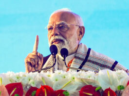 प्रधानमंत्री का कांग्रेस पर करारा वार: पाक समर्थित आतंकियों और घुसपैठियों को संरक्षण देने का लगाया आरोप