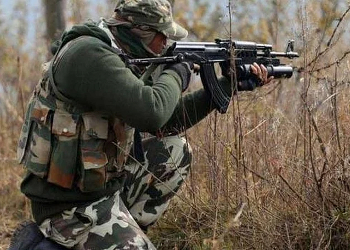 नारायणपुर मुठभेड़: सुरक्षा बलों ने दो नक्सलियों को मार गिराया, भारी हथियार और विस्फोटक बरामद