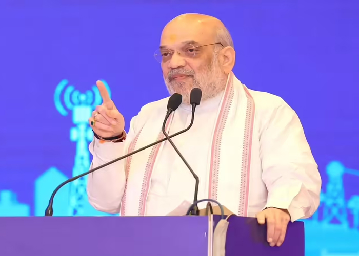 बिहार चुनाव 2025: अमित शाह की मीटिंग और प्रियंका गांधी की अधिकार यात्रा से बढ़ी राजनीतिक हलचल