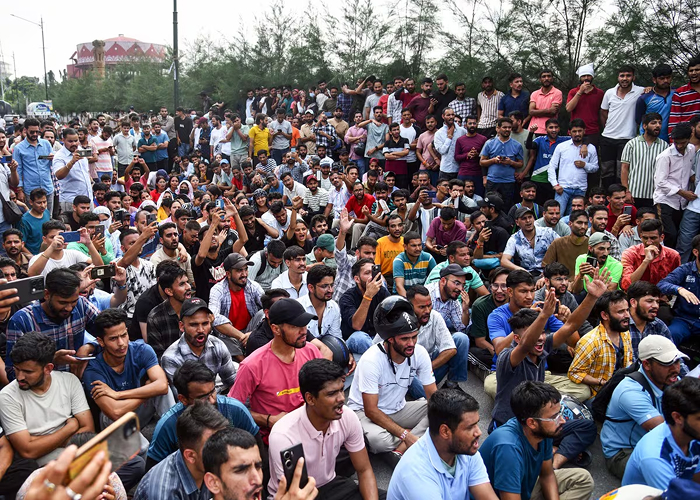 UKSSSC पेपर लीक: SIT ने आयोग कार्यालय में की छानबीन, बेरोजगारों का CBI जांच की मांग पर अडिग रहना जारी