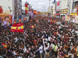 करूर भगदड़ मामला: विजय की पार्टी टीवीके की याचिका पर आज सुनवाई, जिम्मेदारी तय करने पर सियासी टकराव तेज