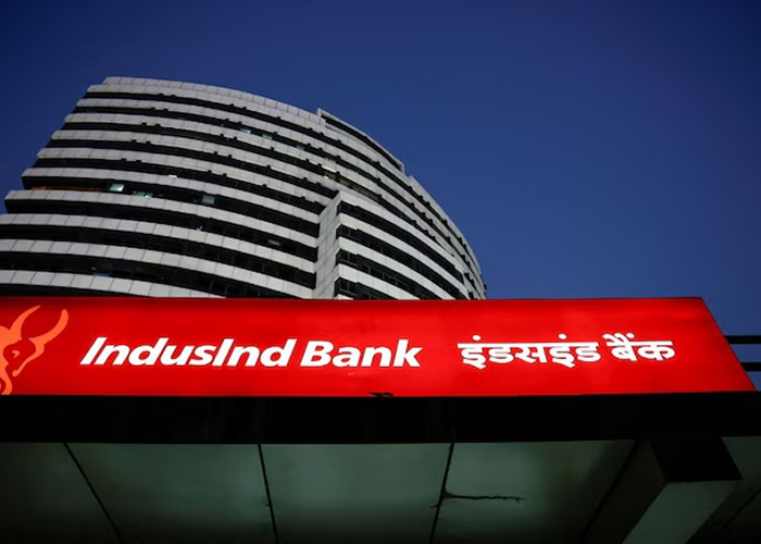 इंडसइंड बैंक ₹2,000 करोड़ की चूक: पूर्व वरिष्ठ अधिकारियों ने बुक समायोजन की बात स्वीकार की