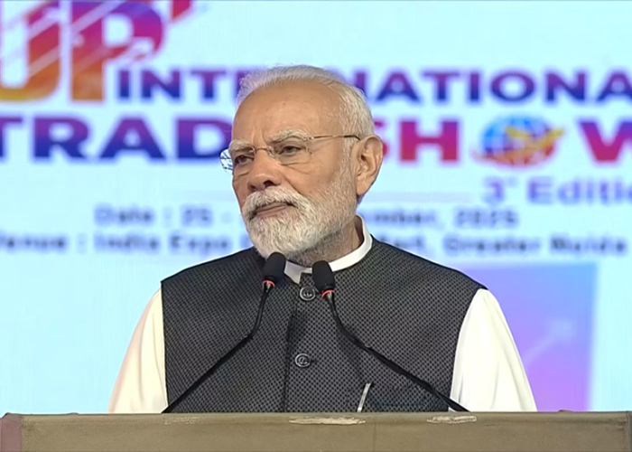 मेक इन इंडिया’ के 11 साल पूरे: पीएम मोदी ने कहा, सरकार का लक्ष्य चिप्स से लेकर जहाज तक हर चीज का निर्माण; ‘आत्मनिर्भर भारत’ को नई उड़ान