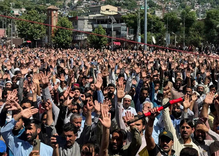 PoK अशांति: पाकिस्तान ने JAAC के सामने घुटने टेक दिए, सभी 38 मांगों को स्वीकारा