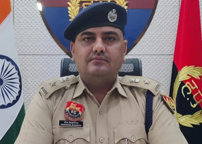 हरियाणा का वरिष्ठ पुलिस अधिकारी बर्खास्त: IPS अधिकारी आत्महत्या मामले में नाम आने के बाद जांच में हटाया गया
